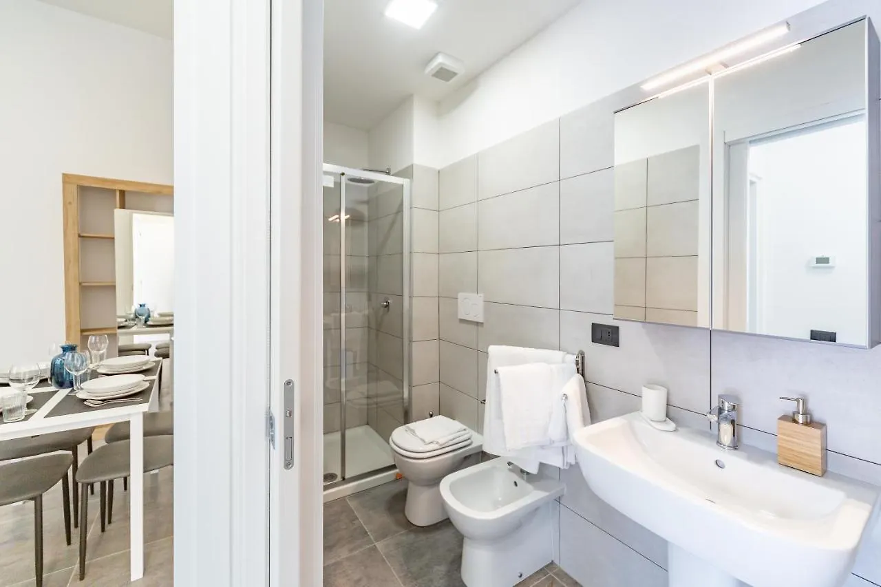 Khl Apartments - Sansiro, Milano 0*,